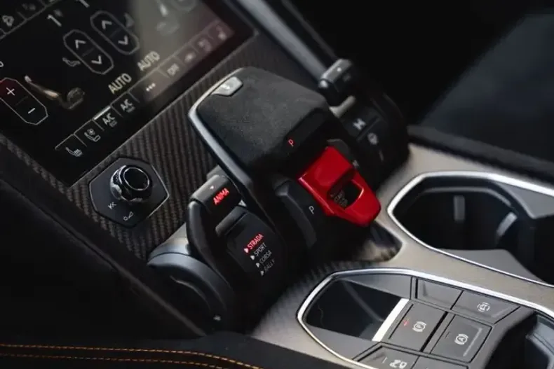 Lamborghini Urus din 2024 cu 5.000 km - oferta LAM108760 - foto 23