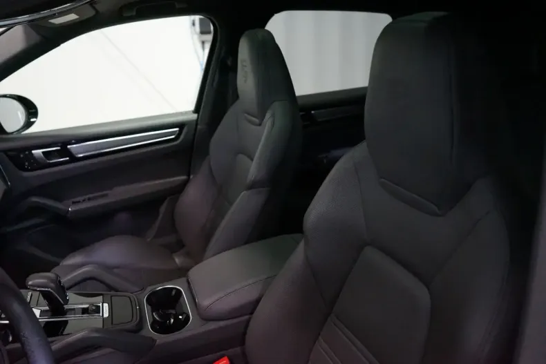 Porsche Cayenne din 2023 cu 47.200 km - oferta POR108761 - foto 11