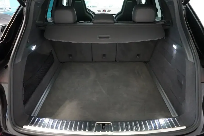 Porsche Cayenne din 2023 cu 47.200 km - oferta POR108761 - foto 20