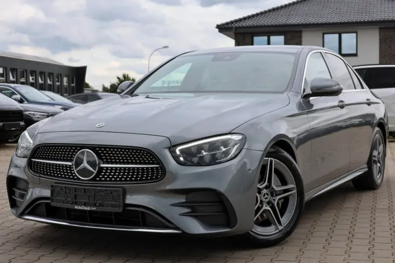 Mercedes-Benz E 200 din 2023 cu 65.767 km - oferta MER108765 - foto 1