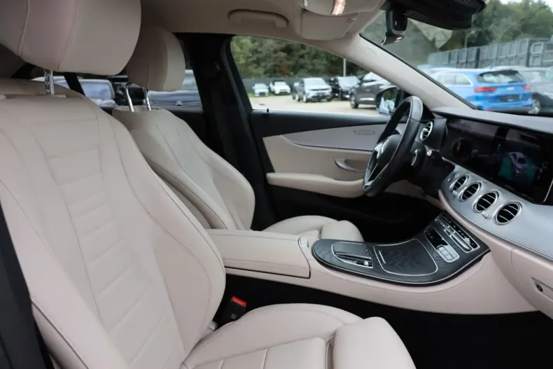 Mercedes-Benz E 200 din 2023 cu 65.767 km - oferta MER108765 - foto 11