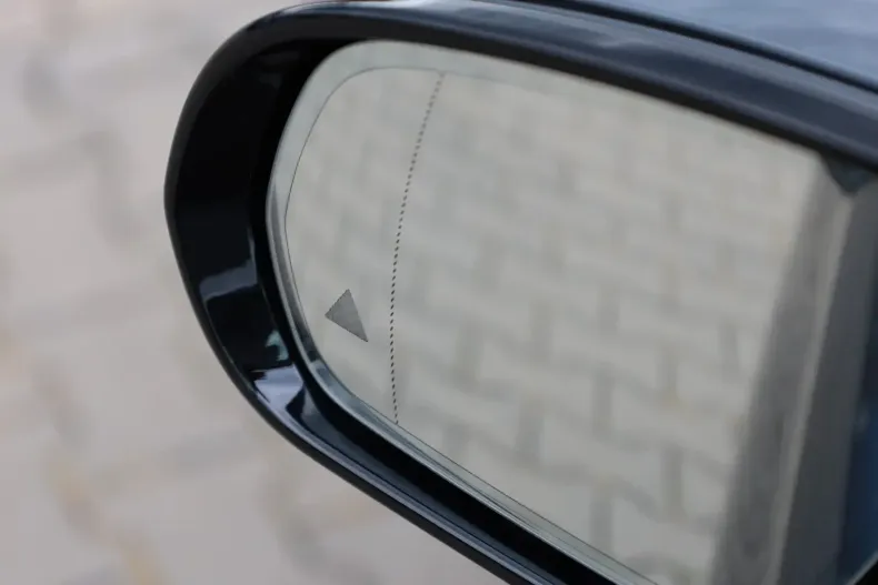 Mercedes-Benz E 200 din 2023 cu 65.767 km - oferta MER108765 - foto 20