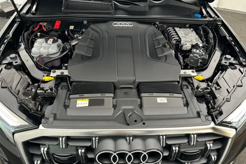 Audi Q7 din 2024 cu 19.570 km - oferta AUD108766 - foto 10