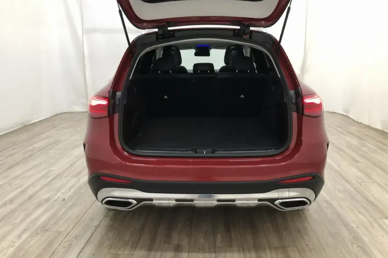 Mercedes-Benz GLC 200 din 2023 cu 13.200 km - oferta MER108769 - foto 18