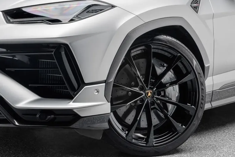 Lamborghini Urus din 2023 cu 10.200 km - oferta LAM108770 - foto 11