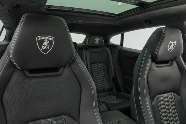 Lamborghini Urus din 2023 cu 10.200 km - oferta LAM108770 - foto 20