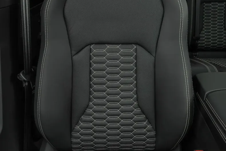 Lamborghini Urus din 2023 cu 10.200 km - oferta LAM108770 - foto 21