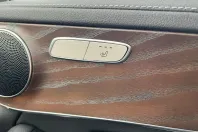 Mercedes-Benz GLC 220 din 2021 cu 70.400 km - oferta MER108785 - foto 16