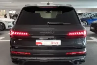 Audi Q7 din 2023 cu 30.627 km - oferta AUD108787 - foto 3