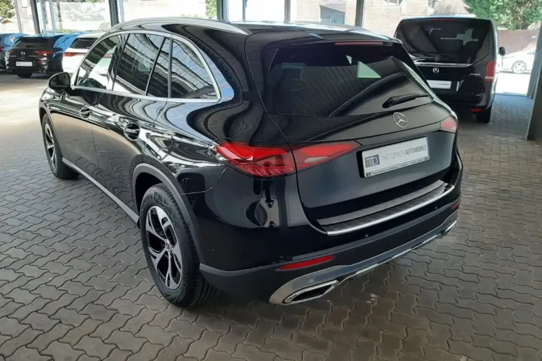 Mercedes-Benz GLC 220 din 2024 cu 35.002 km - oferta MER108789 - foto 3