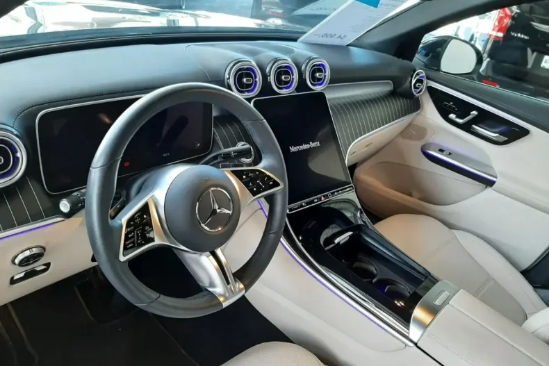 Mercedes-Benz GLC 220 din 2024 cu 35.002 km - oferta MER108789 - foto 5