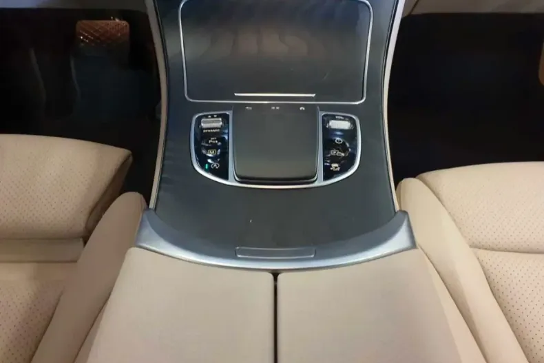 Mercedes-Benz GLC 220 din 2022 cu 44.385 km - oferta MER108791 - foto 5