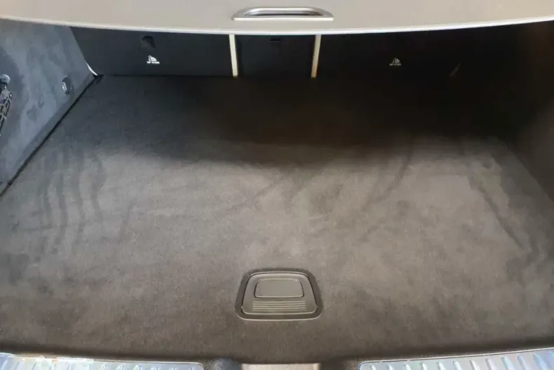 Mercedes-Benz GLC 220 din 2022 cu 44.385 km - oferta MER108791 - foto 8