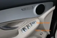 Mercedes-Benz GLC 300 din 2021 cu 60.000 km - oferta MER108792 - foto 40