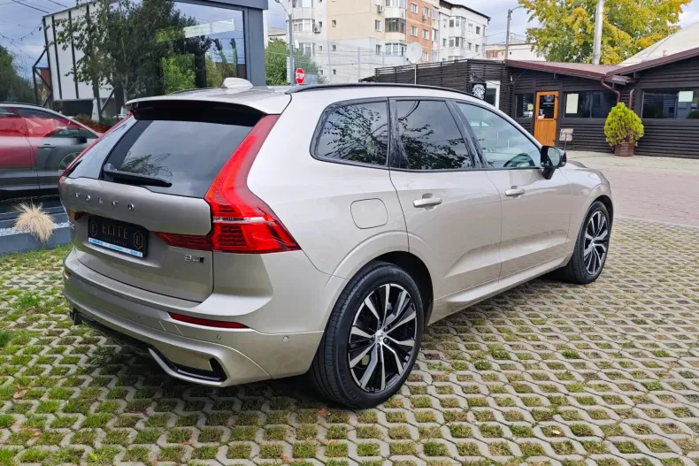 Volvo XC60 din 2024 cu 26.215 km - oferta VOL108796 - foto 5