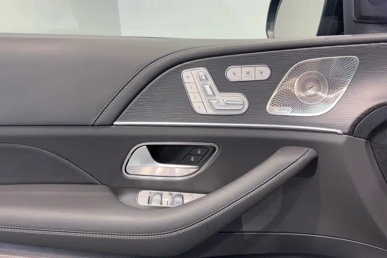 Mercedes-Benz GLE 63 AMG din 2024 cu 35.545 km - oferta MER108818 - foto 12