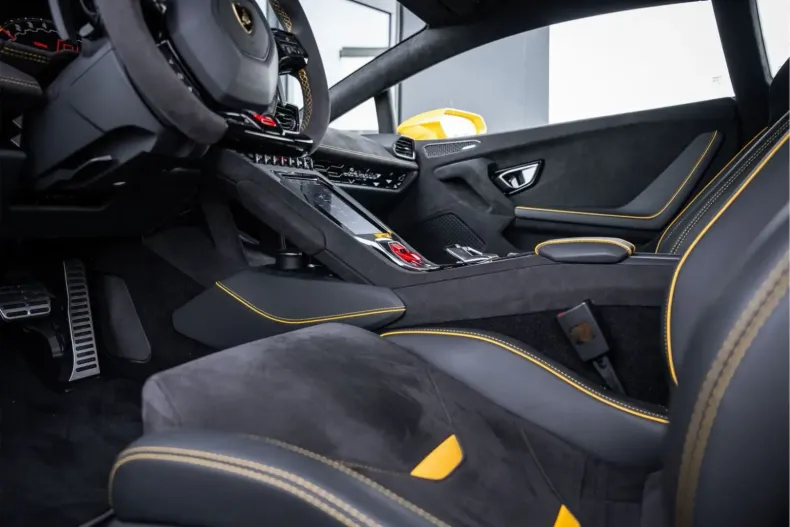 Lamborghini Huracán din 2024 cu 7.210 km - oferta LAM108820 - foto 21