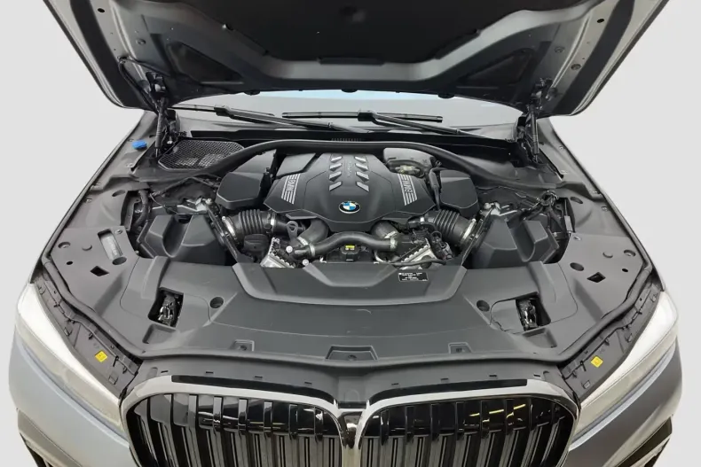 BMW 750 din 2022 cu 50.900 km - oferta BMW108828 - foto 9