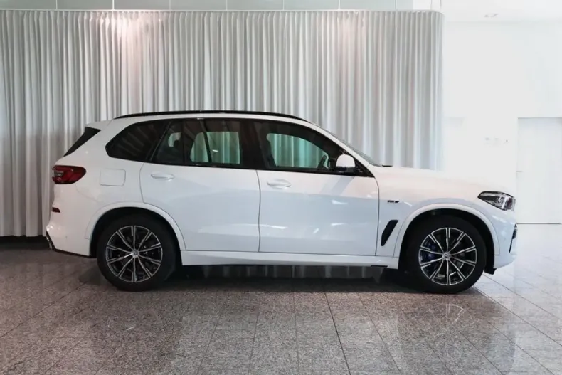 BMW X5 din 2023 cu 62.189 km - oferta BMW108833 - foto 2