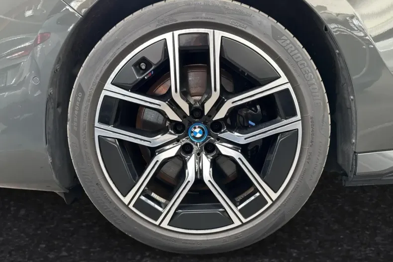 BMW i7 din 2023 cu 33.600 km - oferta BMW108844 - foto 6
