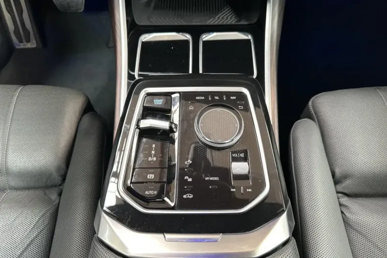 BMW i7 din 2023 cu 33.600 km - oferta BMW108844 - foto 14