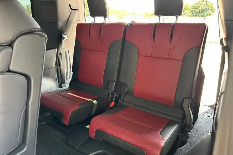 Toyota Land Cruiser din 2023 cu 51.693 km - oferta TOY108849 - foto 19