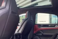 Porsche Cayenne din 2024 cu 8.500 km - oferta POR108859 - foto 4