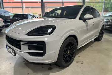 Porsche Cayenne din 2024 - oferta POR108861