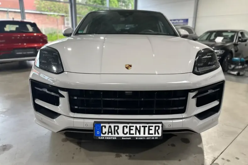 Porsche Cayenne din 2024 cu 25.800 km - oferta POR108861 - foto 3