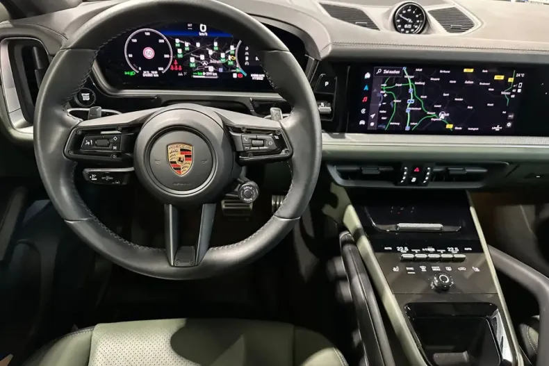 Porsche Cayenne din 2024 cu 25.800 km - oferta POR108861 - foto 18