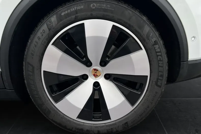 Porsche Macan din 2024 cu 15.900 km - oferta POR108869 - foto 8