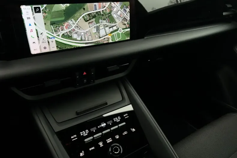 Porsche Macan din 2024 cu 15.900 km - oferta POR108869 - foto 15