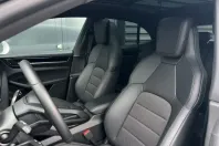 Porsche Macan din 2024 cu 15.900 km - oferta POR108869 - foto 17