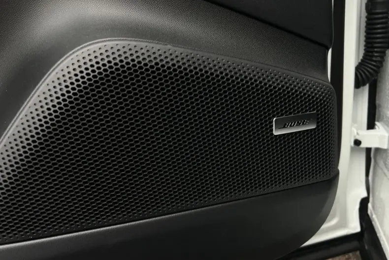 Porsche Macan din 2024 cu 15.900 km - oferta POR108869 - foto 20