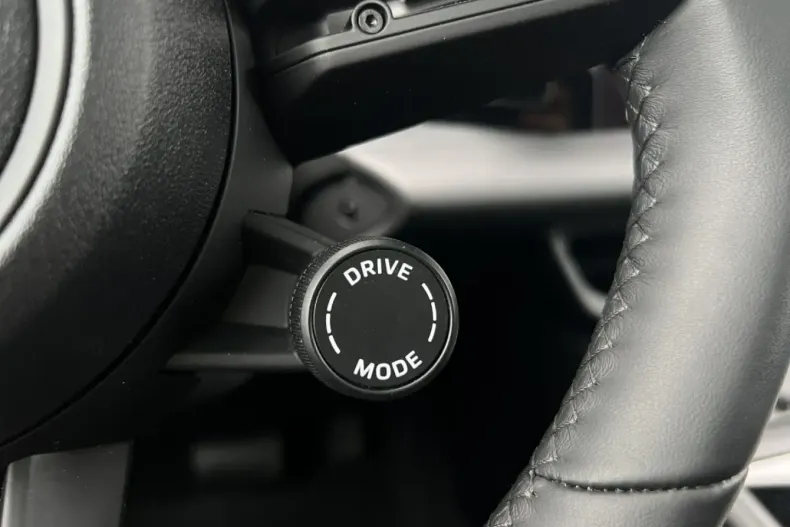 Porsche Macan din 2024 cu 15.900 km - oferta POR108869 - foto 28