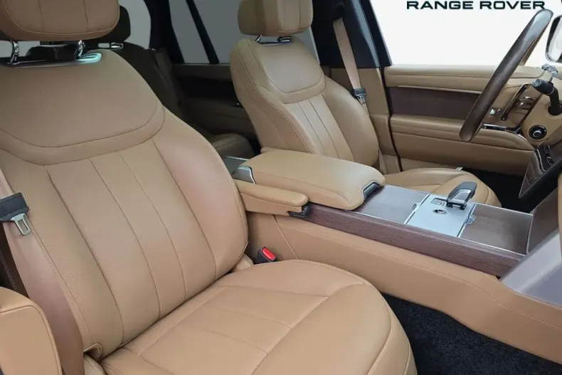 Land Rover Range Rover din 2024 cu 39.000 km - oferta LAN108872 - foto 3