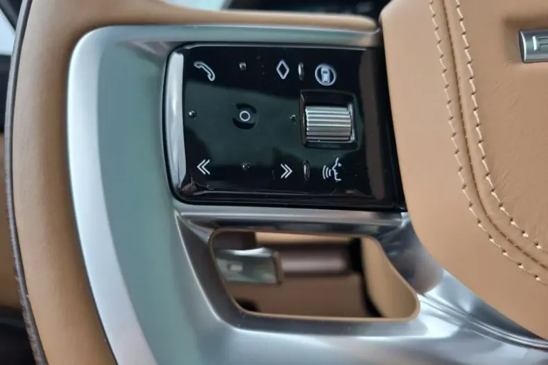 Land Rover Range Rover din 2024 cu 39.000 km - oferta LAN108872 - foto 29