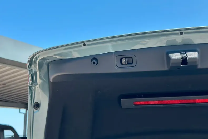 Mercedes-Benz E 300 din 2024 cu 21.670 km - oferta MER108878 - foto 18