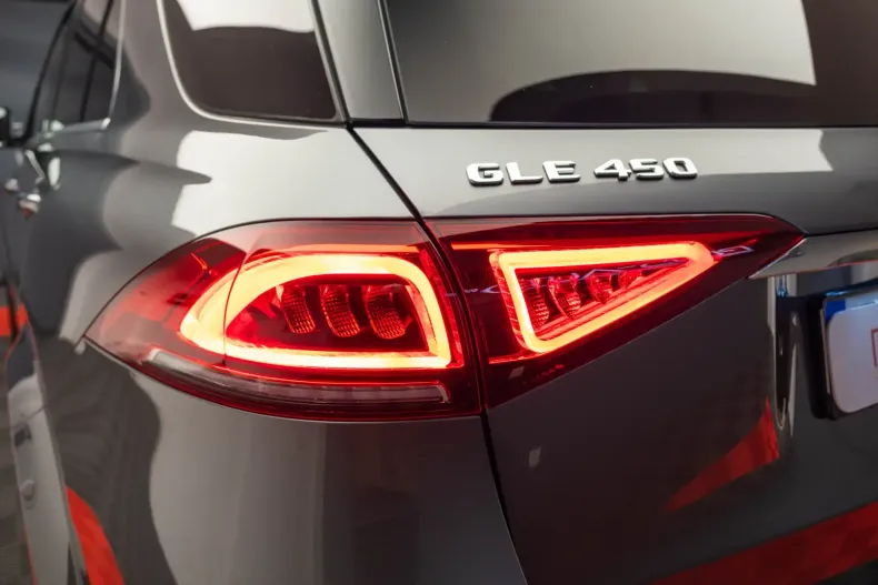 Mercedes-Benz GLE 450 din 2022 cu 49.000 km - oferta MER108880 - foto 12