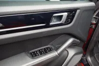 Porsche Cayenne din 2020 cu 95.000 km - oferta POR108881 - foto 16