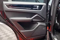 Porsche Cayenne din 2020 cu 95.000 km - oferta POR108881 - foto 25