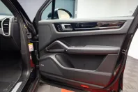 Porsche Cayenne din 2020 cu 95.000 km - oferta POR108881 - foto 30