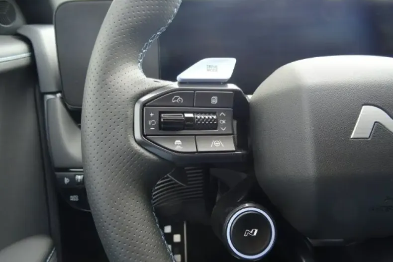 Hyundai IONIQ 5 din 2024 cu 8.500 km - oferta HYU108890 - foto 11