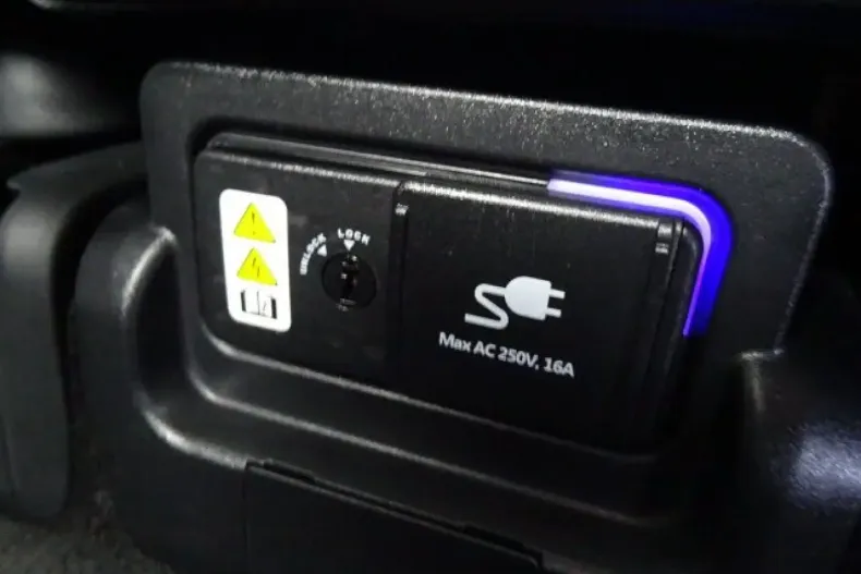 Hyundai IONIQ 5 din 2024 cu 8.500 km - oferta HYU108890 - foto 15