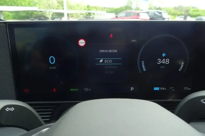 Hyundai IONIQ 5 din 2024 cu 8.500 km - oferta HYU108890 - foto 17