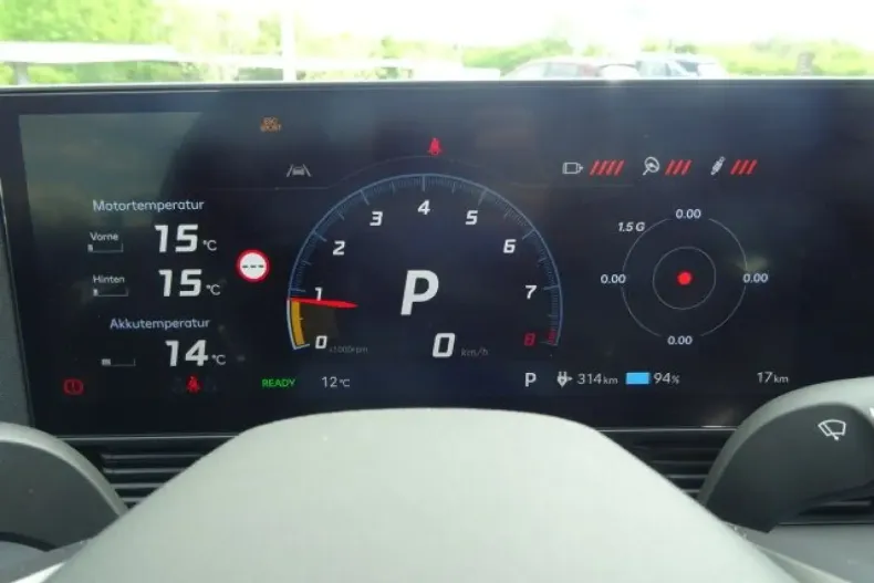 Hyundai IONIQ 5 din 2024 cu 8.500 km - oferta HYU108890 - foto 20