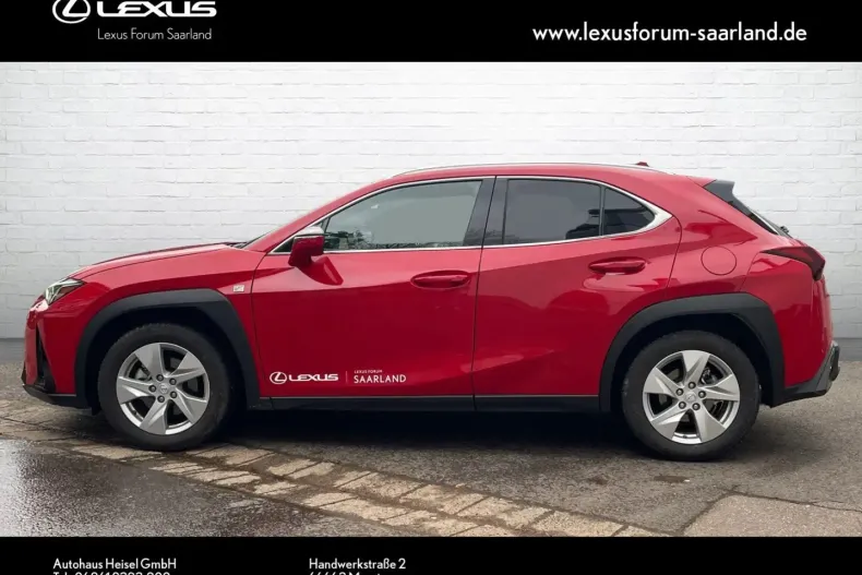 Lexus UX din 2024 cu 12.500 km - oferta LEX108896 - foto 2