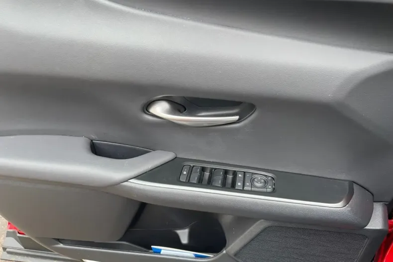 Lexus UX din 2024 cu 12.500 km - oferta LEX108896 - foto 13