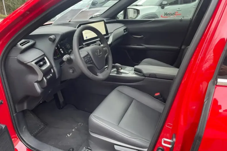 Lexus UX din 2024 cu 12.500 km - oferta LEX108896 - foto 14