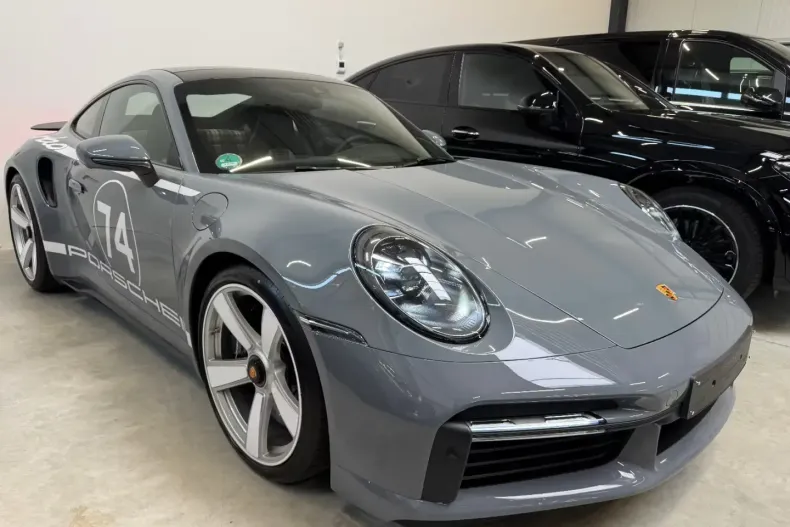 Porsche 992 din 2025 cu 10 km - oferta POR108897 - foto 1